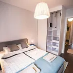 Nowoczesny 3 Pokojowy Apartament Z Dwoma Balkonami