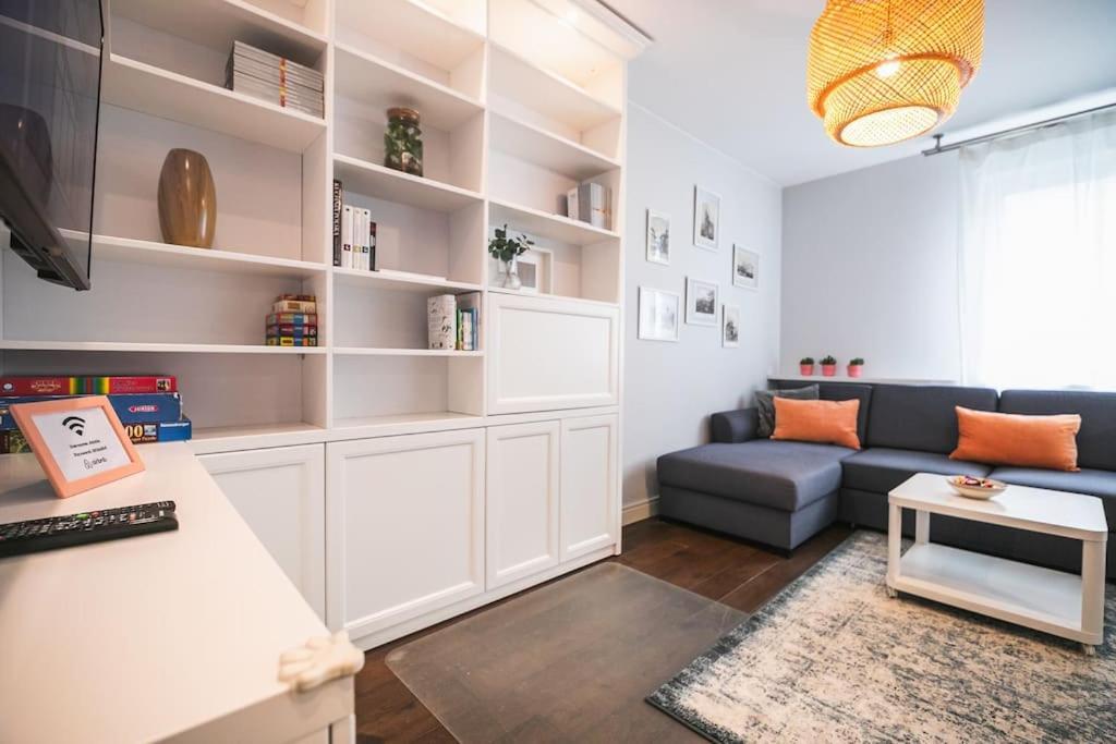 Nowoczesny 3 Pokojowy Z Dwoma Balkonami Apartament Kraków