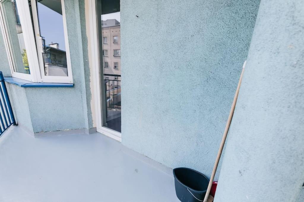 Apartament Nowoczesny 3 Pokojowy Z Dwoma Balkonami